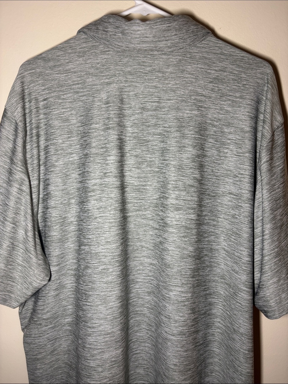 Under Armour Virginia Tech Gray Heather Polo with VT Logo - Picture 6 of 7
